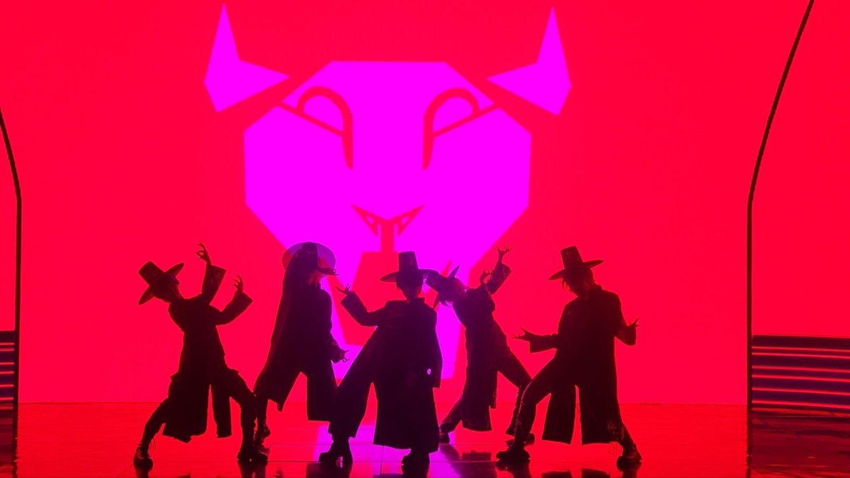 사자보이즈 촬영 다녀왔어요❤️‍🔥🦁

피비많관부~

#KPopDemonHunters #SajaBoys