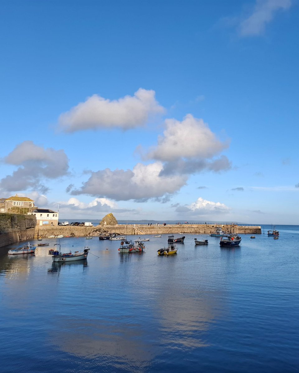 pickledesign's tweet image. Shared a little of my weekend wanderings on The Cornwall Blog today :) Beautiful Mevagissey cornwall-uk.blogspot.com/2025/11/mevagi…