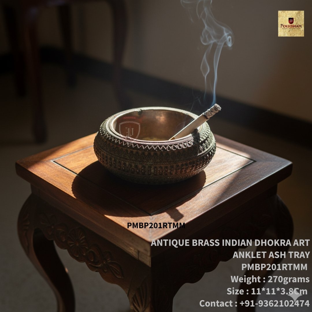 pokkishamshop's tweet image. Antique Brass Indian Dhokra Art Anklet Ash Tray 
Product  Code : PMBP201RTMM  
Weight : 270grams 
Size : 11*11*3.8Cm 
Price in Pm 
Shipping Extra 
Contact : 093621 02474 

​#AntiqueBrass
​#BrassDecor
​#Ashtray
​#HomeDecorItems
​#VintageHome
​#Collectible
​#EthnicDecor