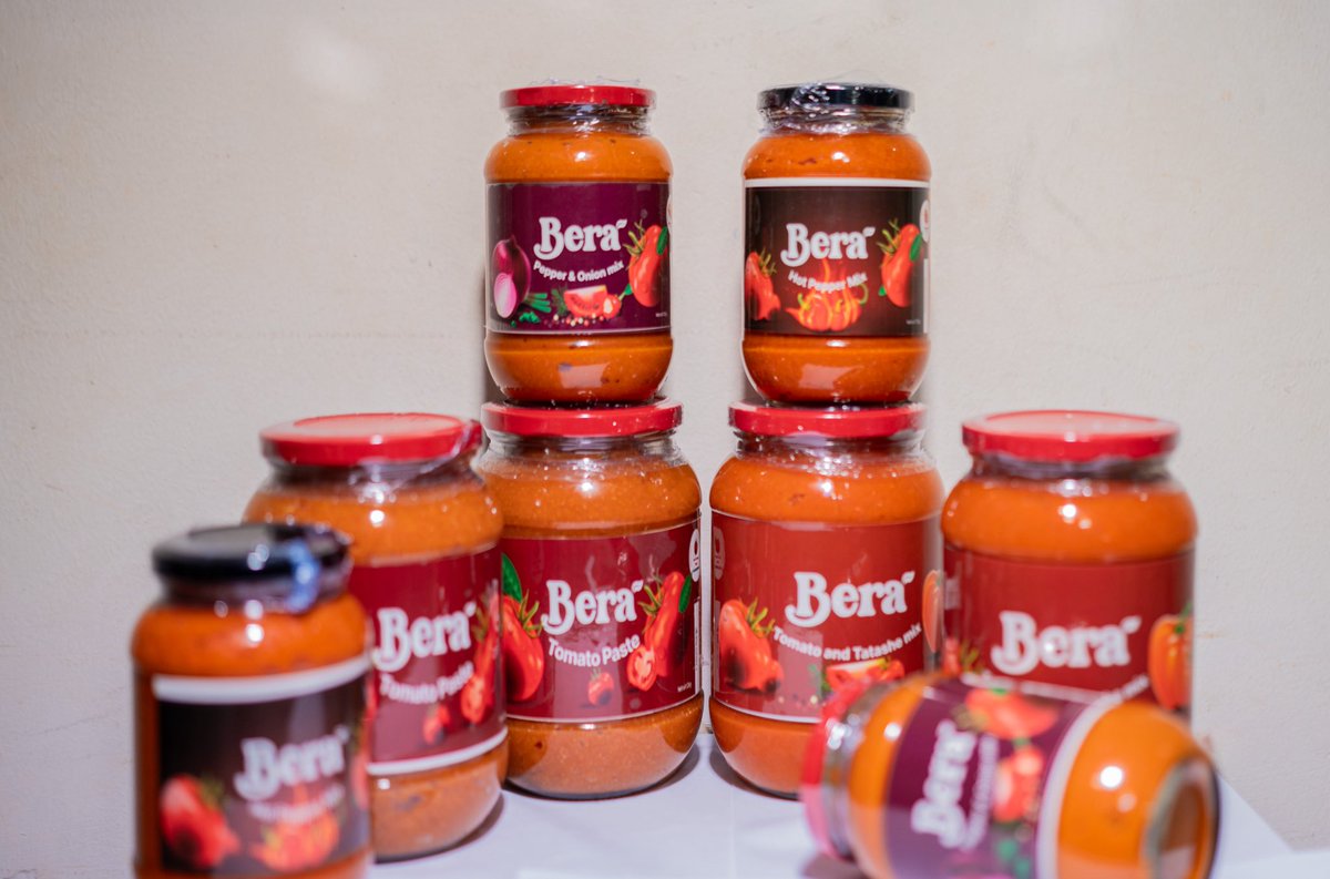 beratomato's tweet image. Have you tried our 100% natural tomato and peppers paste? Processed from high quality fresh tomatoes, peppers and onions and created to suit your taste preferences and recipes😋

BERA tomato stands for quality, fresh and natural. Order now. #MondayMotivation