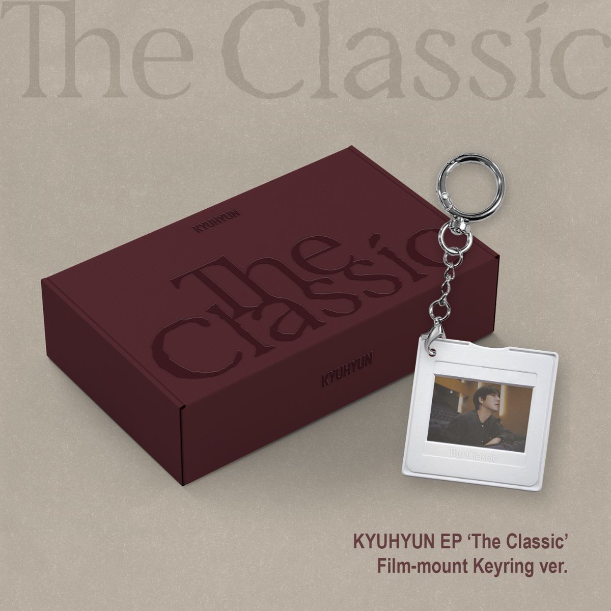 kpoponMYshopee's tweet image. [#pasarSUJU|🇲🇾] SUPER JUNIOR KYUHYUN The Classic 

✅ NO POB
✅ Can Choose Ver. 
🔗 s.shopee.com.my/7Kp2oxZDhT
✅ Weverse POB
🔗 s.shopee.com.my/8fKQPQGKoM

#pasarSUPERJUNIOR #pasar2NDGEN #SUPERJUNIOR #슈퍼주니어 #KYUHYUN #규현 #KOS_SUPERJUNIOR
