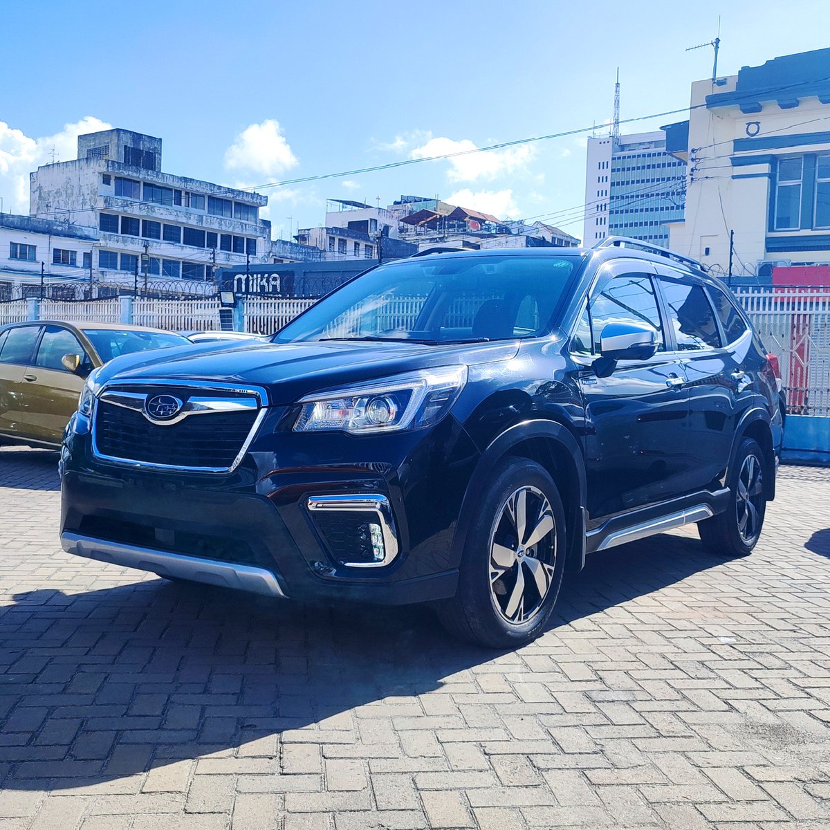 Halimaprinces's tweet image. *Subaru Forester Advance (e‑Boxer Hybrid)*
Year: 2018
Engine: 2000cc
Fuel: Petrol
Drive: AWD (All-Wheel Drive)
Colour: Black
Mileage: 37K Km
Transmission: Automatic
Registration: New
Location: Mombasa 
Price:4.4M 
+254706587898