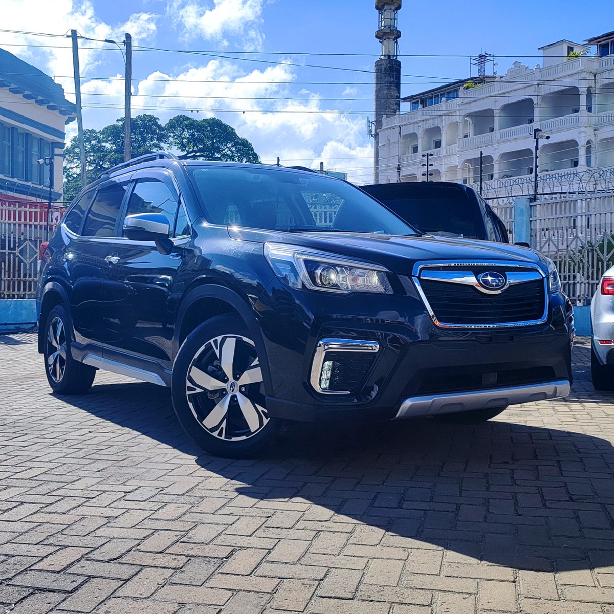 Halimaprinces's tweet image. *Subaru Forester Advance (e‑Boxer Hybrid)*
Year: 2018
Engine: 2000cc
Fuel: Petrol
Drive: AWD (All-Wheel Drive)
Colour: Black
Mileage: 37K Km
Transmission: Automatic
Registration: New
Location: Mombasa 
Price:4.4M 
+254706587898