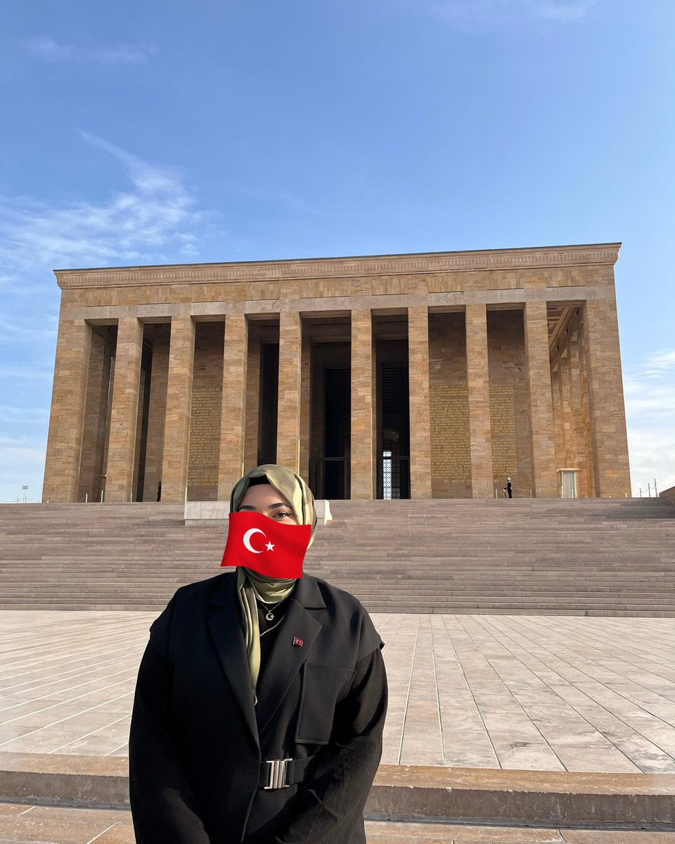 açtığın yolda, gösterdiğin hedefe…🇹🇷
#10Kasım