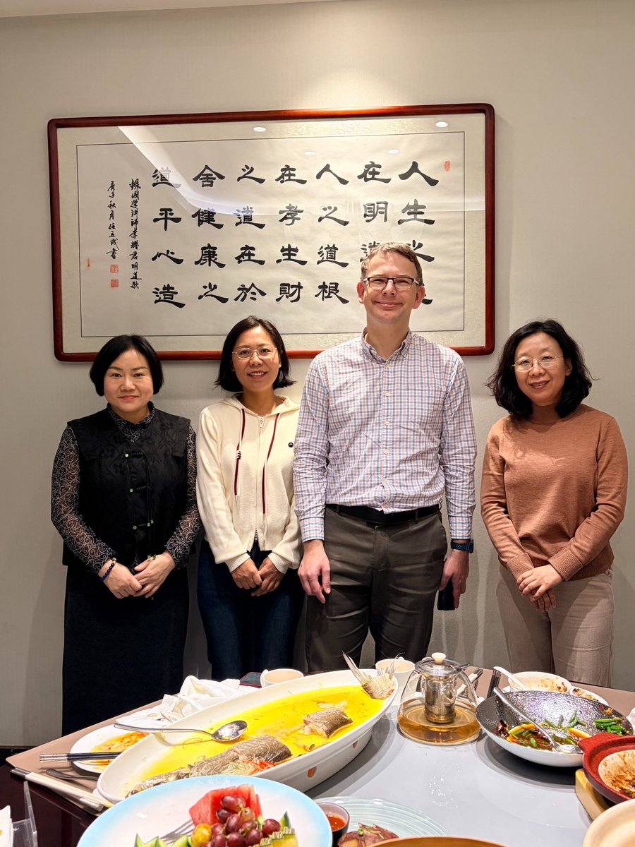 vaclavbrezina's tweet image. First days in Xi’an 🇨🇳 - extraordinary students and a great atmosphere. Encouraging discussions on future collaborations, visits and dual degree opportunities with @LancasterUni 🌏✨
#Teaching #Research #GlobalLearning #ChinaTour #AcademicCollaboration