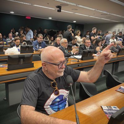 GracoNeves's tweet photo. #NovaFotoDePerfil https://t.co/nUoB4Ns87K