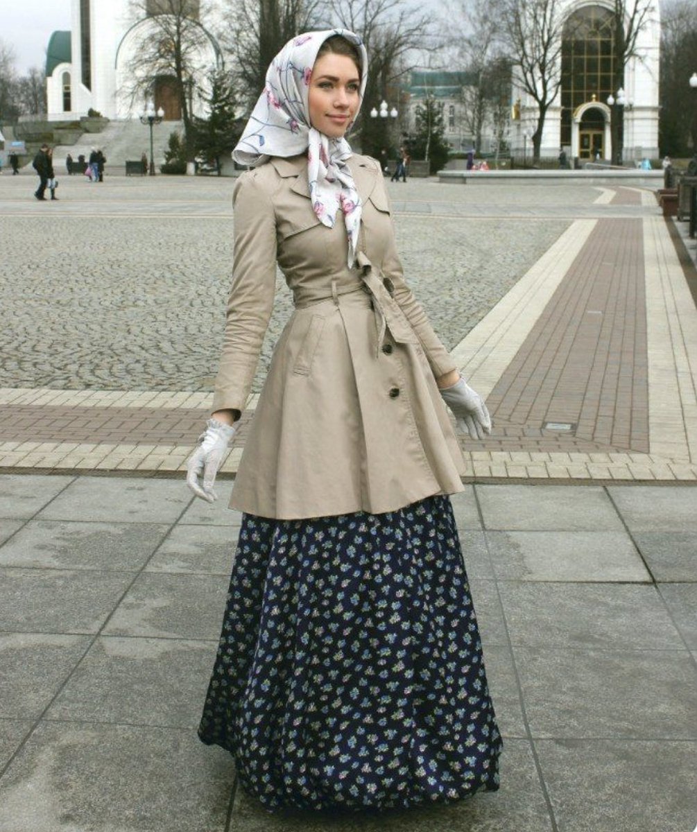 KobietyPrawicy's tweet image. Dzień Dobry 😍

Co sądzicie o tym żeby kobiety ponownie się tak ubierały ?