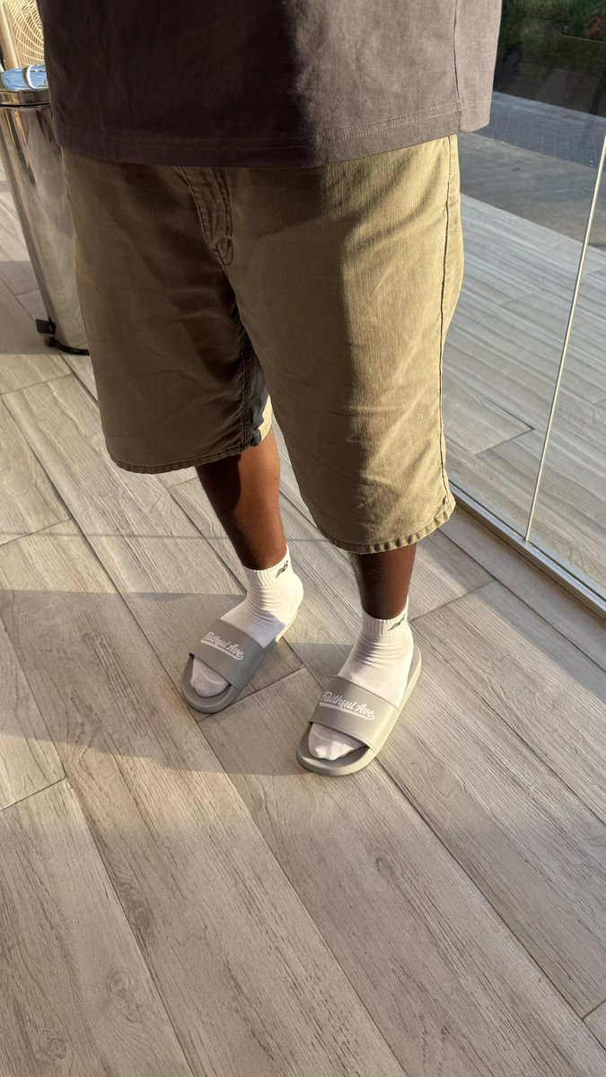 FaithfulAve_'s tweet photo. Faithful Ave Full Grey Slides Are Still Available. 

Sizes. 36 - 47

📞 0656346497 https://t.co/UGPSm0f2fL
