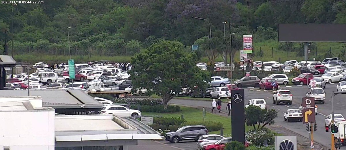 By 10h30, about 7000 applicants had already written an assessment test for road Traffic Inspectorate Trainee Inspectors: More than 34 000 applications received and Duma mandates the Head of the Department to ensure a smooth recruitment process

Read more: bit.ly/496QVQf