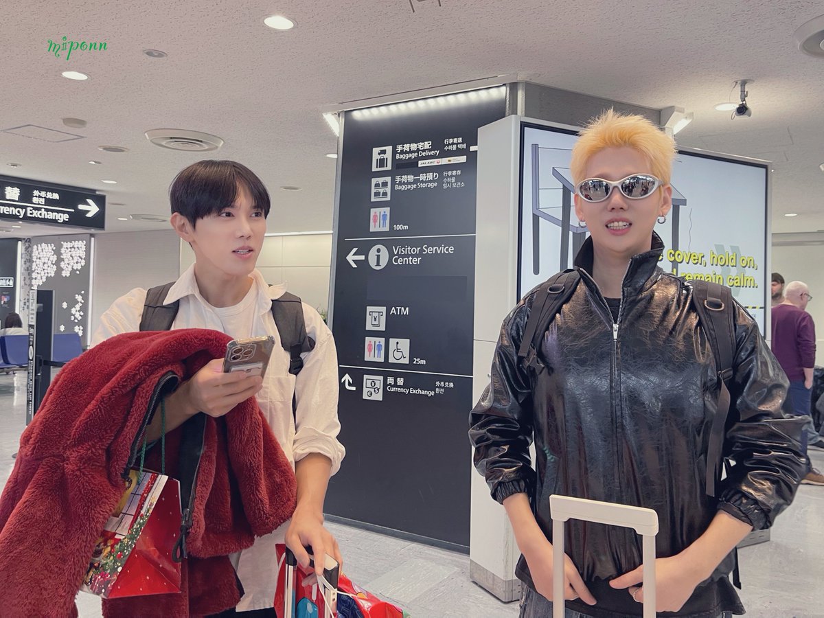 mipo_1127's tweet photo. 2025.11.8 NARITA AIRPORT
입국🇯🇵

나카요시~~~👯

@MADEWELL_JK 
@WEA_RON_ 
@OFFICIAL_WE_A 
@kz_ent 

 #StillUnfinished  #2ndFULLALBUM 
 #MADEWELL_JK
 #정균  #JK
 #론 #RON
#WE_A #BIGFLO https://t.co/4TO7tCvgLO