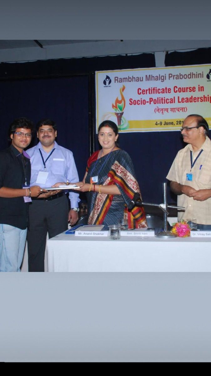 ujjwalagrain's tweet photo. Happy birthday to ⁦@Vinay1011⁩ ji — one of the finest mentors and thinkers I’ve had the privilege to learn from. Your guidance since my early days has shaped so much of my journey. Deep gratitude and best wishes for health and happiness. https://t.co/Q9Pwl4wUSf