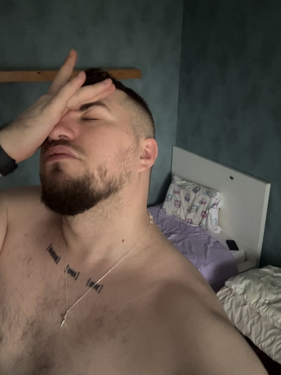 volodingram's tweet image. мммммм.. хуєта💋
З новим тижнем, зайчата