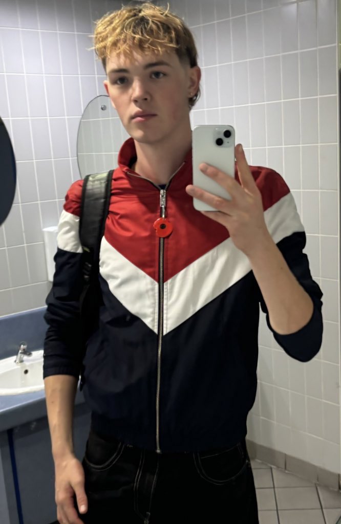 New haircut 💇‍♂️ 
On the road again ✅