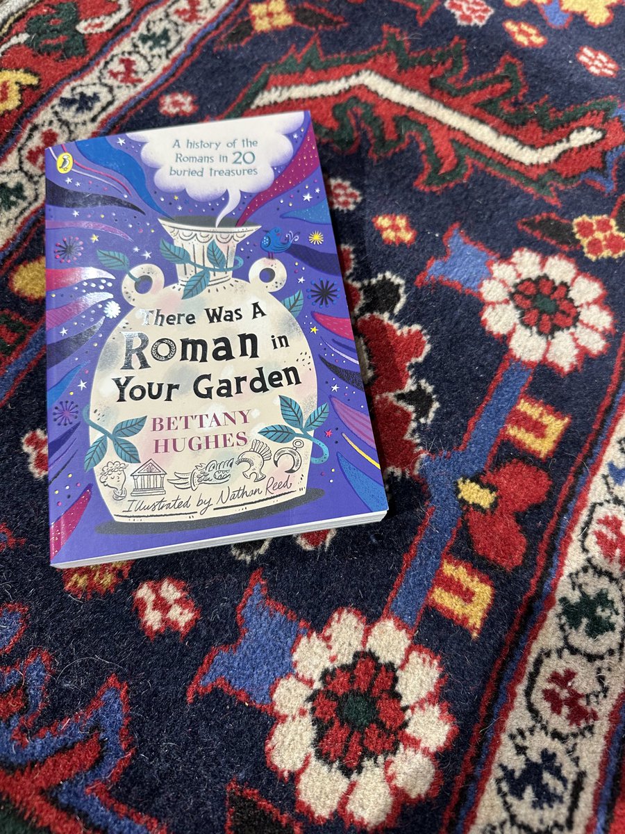 bettanyhughes's tweet image. Good morning! SO delighted this #ancient #Roman perfume bottle  in #Treasures of #Bulgaria has sparked so much interest - more about it in my book for kids. Reminds us of the reality of the reach of the #RomanEmpire …even as far as the #Caucasus X