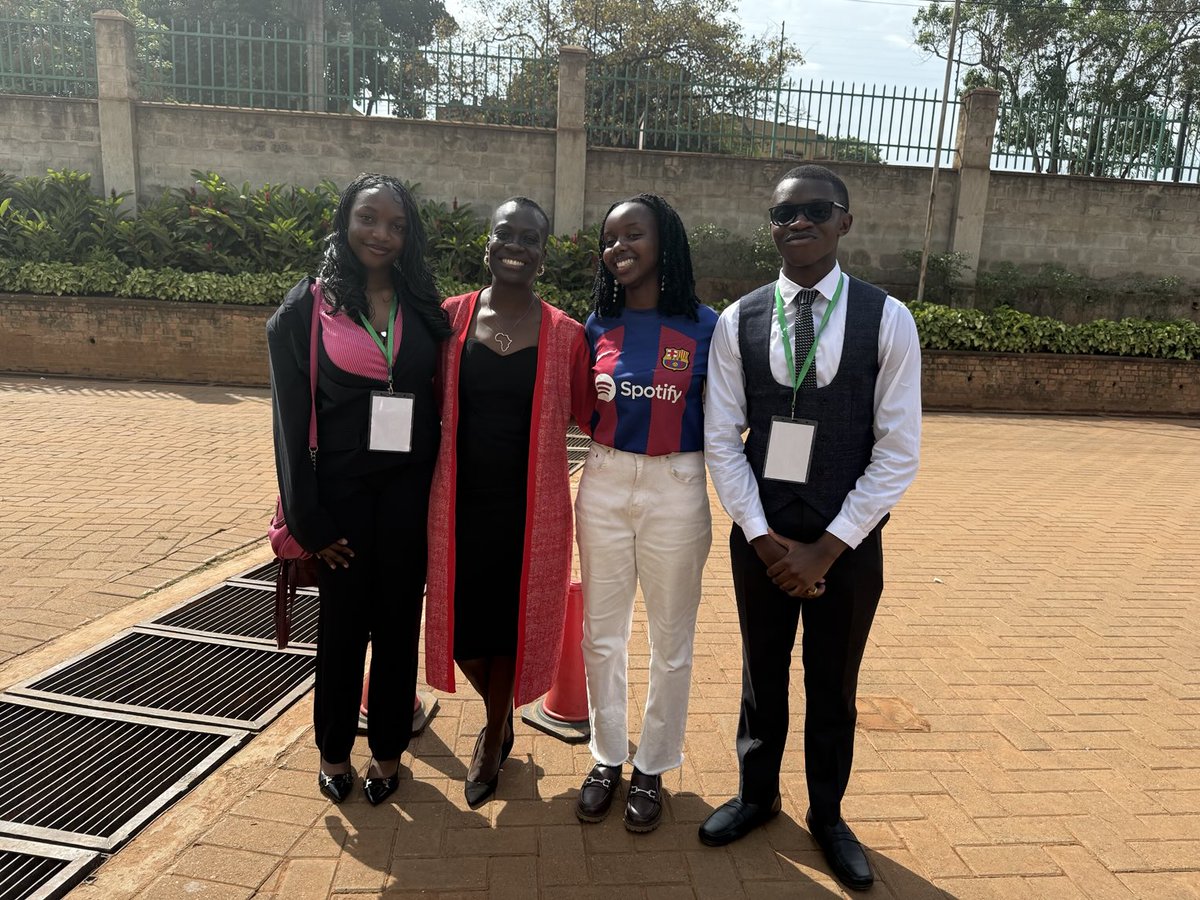 BrendaAkia's tweet image. I spent two amazing days with the next generation from 16 different schools in Uganda during the ⁦Agakhan High School ModelUN debate. A big shout out to the Agakhan CEO, advisers, students, &amp;amp; awesome chief guests of honour who inspired the students greatly.