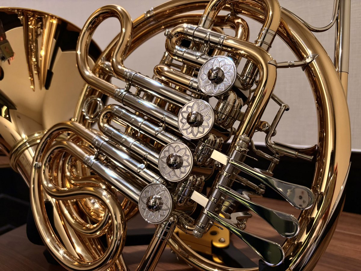 ホルン入荷のお知らせ📣✨】 D.オットー🇩🇪ホルンの中でも