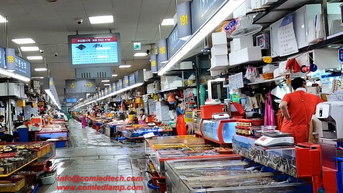 Comled_Felix's tweet image. Compared to traditional lighting, this highly efficient LED Batten Light can save up to 60% in energy costs, significantly reducing operational expenses.Content from:comledlamp.com/product-catego…
#comled
#ledbattenlight
#ledbattenfixture
#ledfixture
#ledlight
#ledmanufacture
#factory