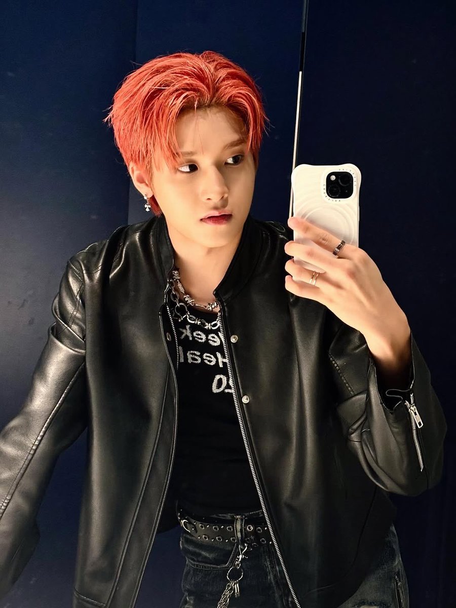 0524updates's tweet photo. [📸] INSTAGRAM 251108 (1)

❤️Let's Fact Check if the visuals were good today☑️

#xikers #싸이커스 #준민 #JUNMIN https://t.co/y0E3x8RGUN