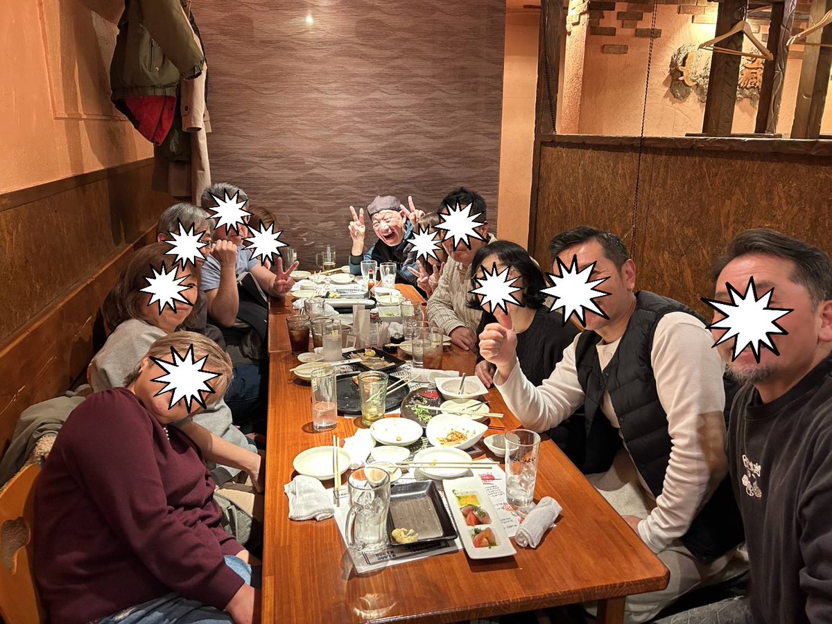 NAN_uke's tweet photo. 札幌単独帰省2泊3日の旅。

お袋のお見舞い、兄貴家族とエスコン・フィールド。ロッテファンなのに(笑)

夜は小中学の同窓会&amp;親友一周忌の友人会。

どちらの夜も話がつきず、2時まで暴飲。。。

あんぱんからLOUDNESSの映像を見ながら、いろんなエピソードが聞けたよ(笑)

札幌LOVEだぜー！ https://t.co/j8MqD7is2b