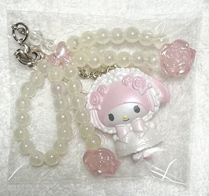 mzk_msp's tweet image. 交換 サンリオ ホワイトフリル
ホワイトフリルデザインシリーズ
ホワイトフリルデザイン ストラップ
シークレットストラップ ピアノ

【譲】
マイメロディ

【求】
固定 ＞ 異種 ＞ 同種
マイスウィートピアノ

郵送、都内手渡し。