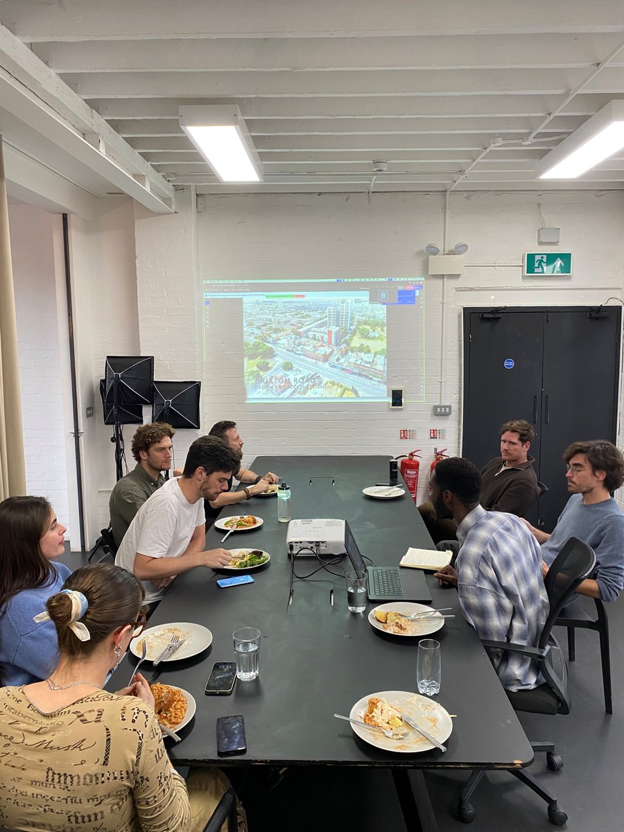 Ackroyd Lowrie tweet media