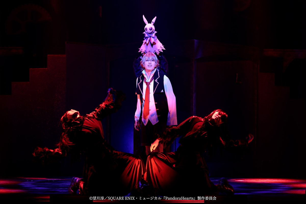 ／
  #パンミュ
11/15(土)公演 ライブ配信販売中📢
＼

📅配信公演
☀11/15(土) 12:00公演【全景映像】
　▶️3,000円 ＋サービス手数料

🌙11/15(土) 17:30公演【スイッチング映像】
　▶️4,000円＋サービス手数料

ご購入はこちらから🔽
🔗dwango-ticket.jp/project/I36tC5…

#パンドラハーツ