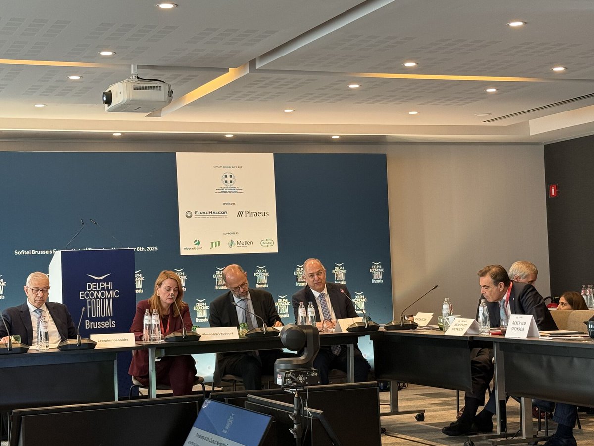 At the Delphi Economic Forum Brussels, our DG <a href="/RolfKuby/">Rolf Kuby</a> highlighted that securing #CriticalRawMaterials is essential for Europe’s green, digital &amp; defence transitions.

Time for a fit-for-purpose #RESourceEU to unlock Europe’s industrial &amp; raw materials potential.

#Euromines
