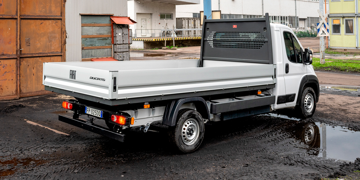 With its exceptional length and versatility, the Ducato Truck is built to move big loads with ease.

#FiatProfessional #FiatPro #Ducato #EDucato

bit.ly/4nfyADS