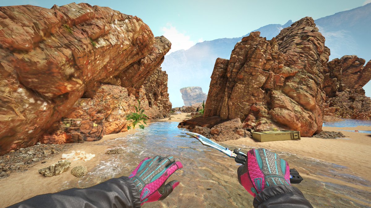 xJamesjMs's tweet photo. New items. Vice gloves survived the trade reversals 😅 https://t.co/wPLzz8BzCH