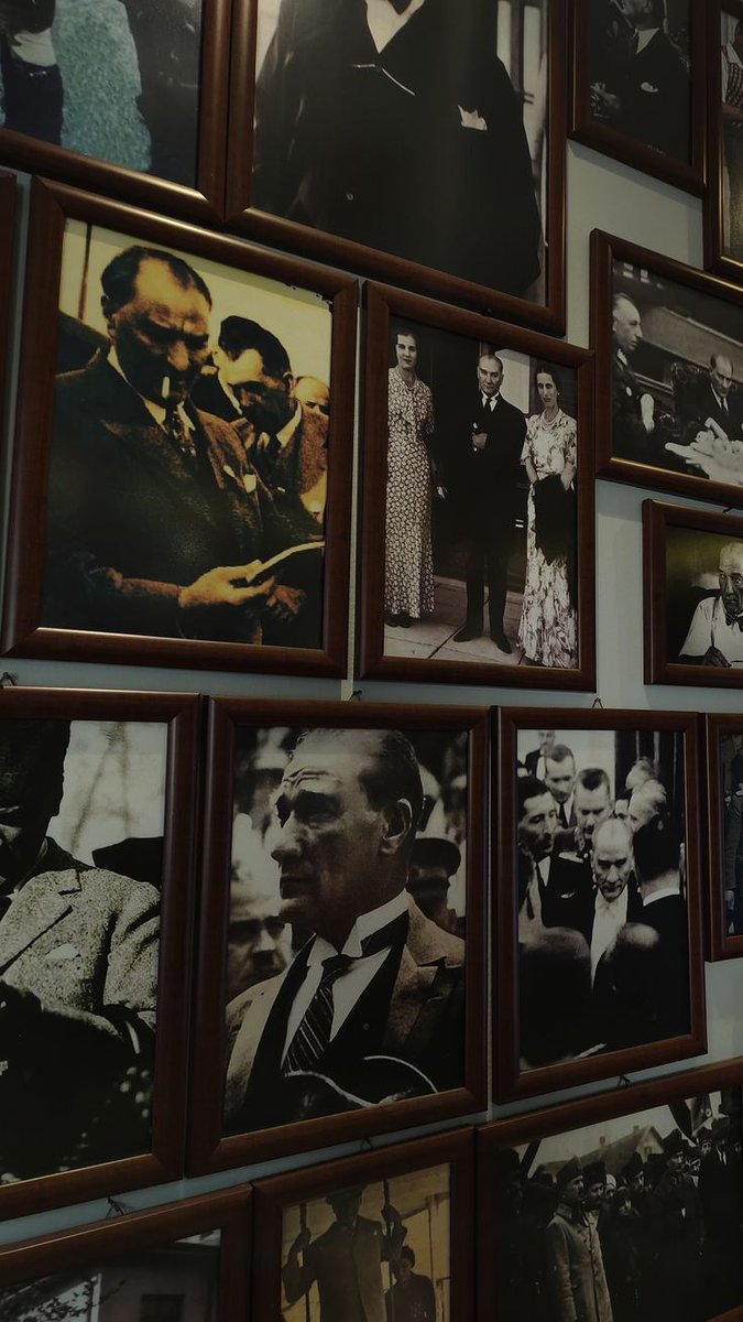 Şah-ı gülistandan güzelsin güzel