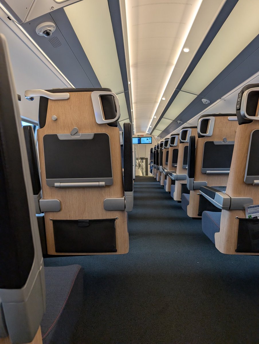 gamedin_77's tweet image. Kawoosh ut i friheten Måndags passet avklarad! ✅

#workisdone✅ #alwaysloockonthebridesideoflife