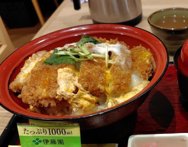 幸運の7色の虹を呼ぶ🐲未来のヌメツタージャちゃん♀ on X