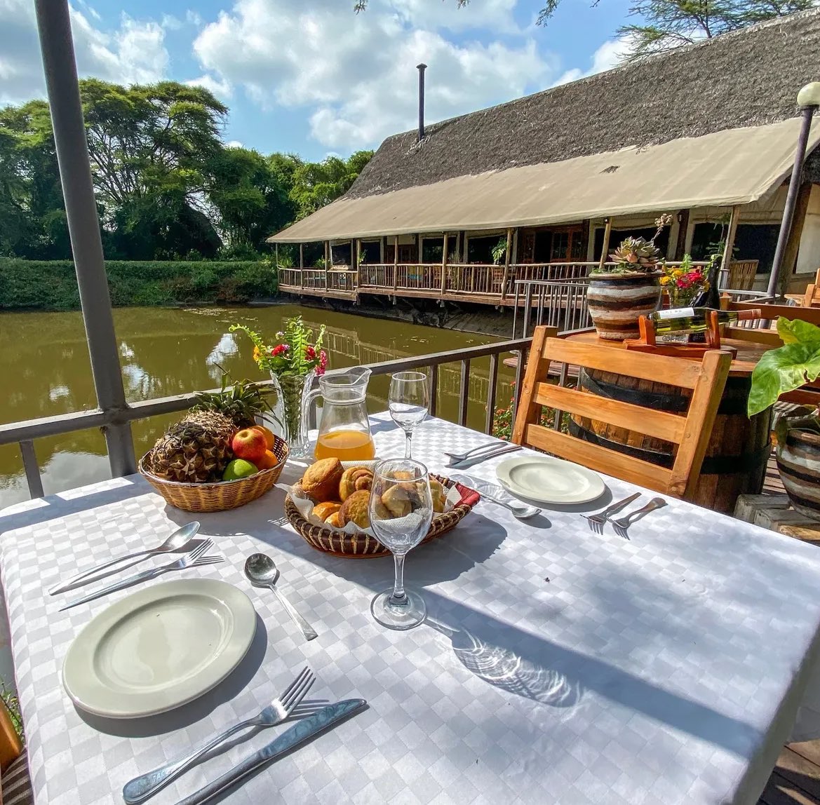Nestled in Njoro, Nakuru is this stunning one bedroom cabin. Perfect for couples and solo travelers❤️