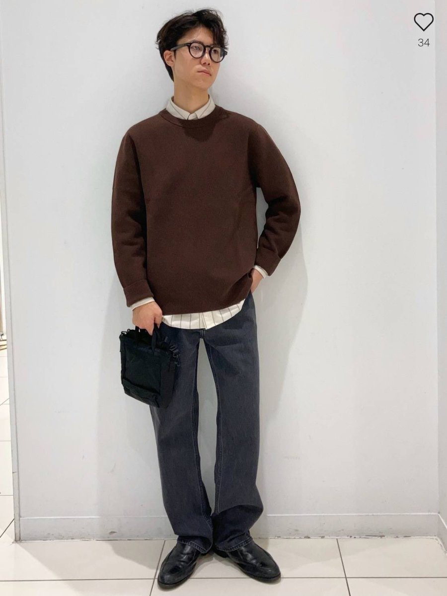 Jun__style00's tweet photo. 【UNIQLOだけで完成する秋冬デートコーデ】
　　　　
ポイントは“抜け感”と“清潔感”。
　　　　
・オーバーシャツで程よくラフに。
・濃色のワイドパンツでスタイルアップ。
・全身トーンを合わせて大人っぽく。
　　　　
高見えするのに、全部ユニクロ。 https://t.co/0TahbYGzHr