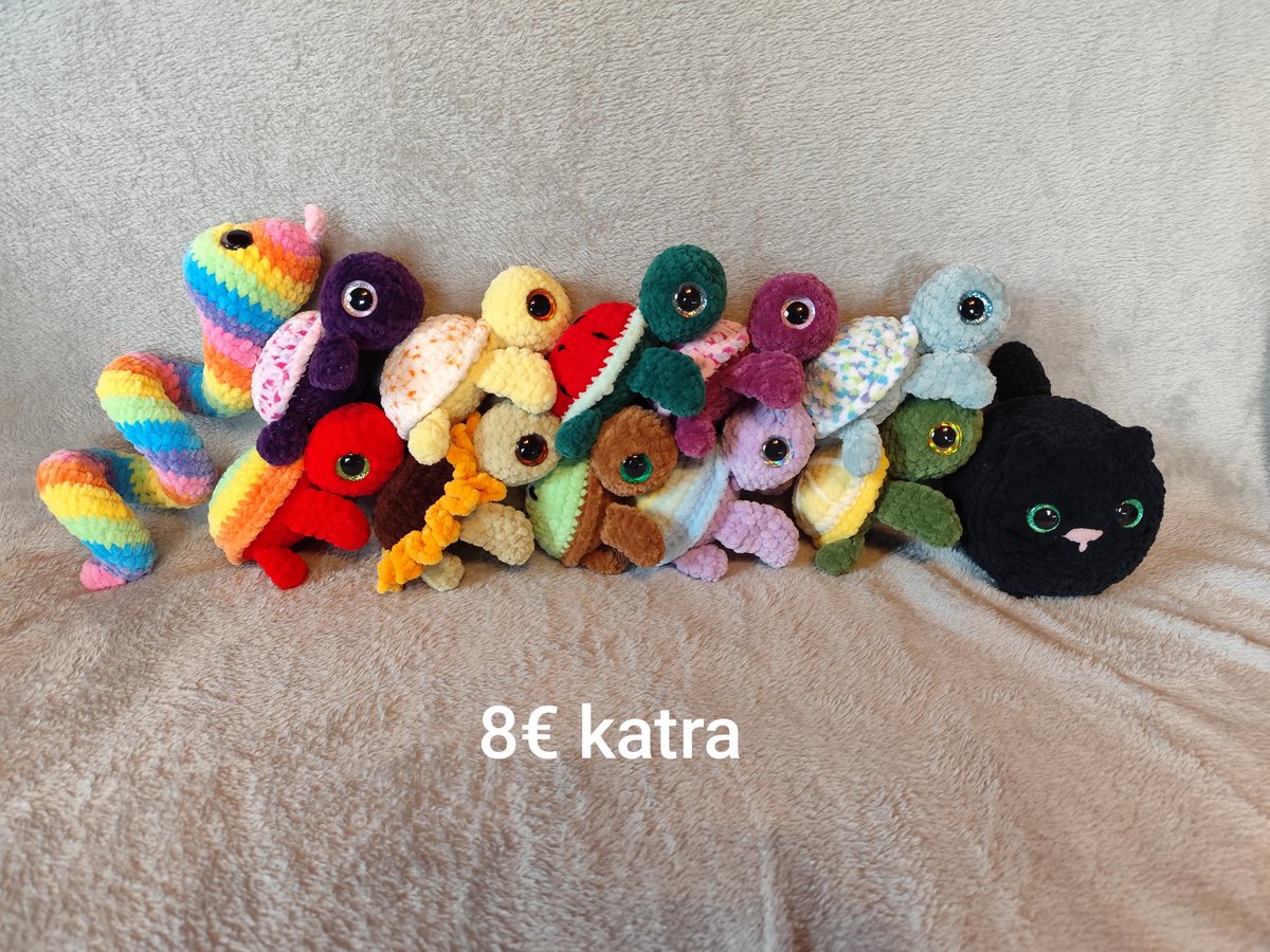 LIELĀ GATAVO MANTIŅU IZPĀRDOŠANA!🧶
Tuvojas svētki, klāt lielākā šī gada izpārdošana - lētāk vairs nebūs 🫣
Kā katru gadu - daļa peļņas tiks izmantota labdarības projektos - svētku paciņām aprūpes centriem, patversmēm, audžuģimenēm. 🎁
Priecāšos par ♥️ un 🔄 🥰