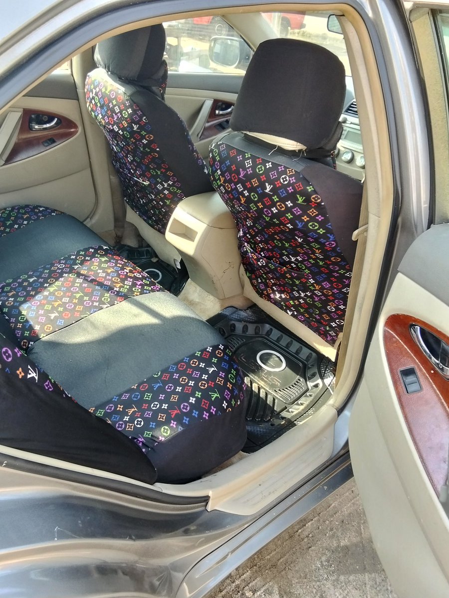 OlaAkanni7's tweet photo. @Carsnationn Toyota Camry 2007 model
Automatic drive
Good engine performance 
Working AC 
Clean interior 
Clean first body
Good tyres with alloy wheels
For Necessary info pls call /WhatsApp 07062961668 https://t.co/UgwZVpDNr5