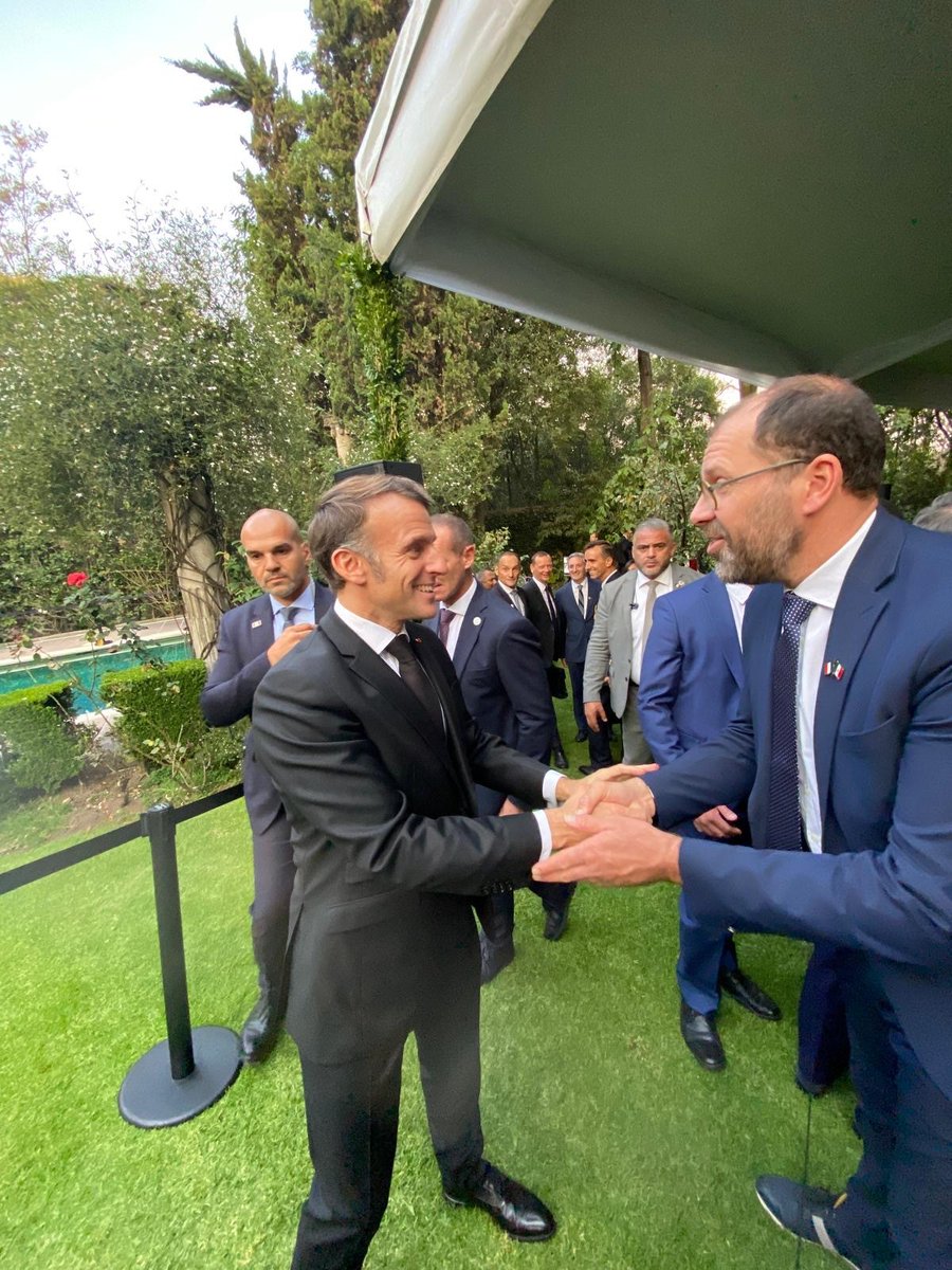 <a href="/DedienneSante/">DEDIENNE SANTE</a> était heureuse d'avoir été conviée à la réception donnée à la Résidence Française de Mexico. Développer notre présence à l'international et notamment au Mexique est un axe stratégique important. #orthopedie #hanche #doublemobilité #lafrenchfab #lafrenchcare