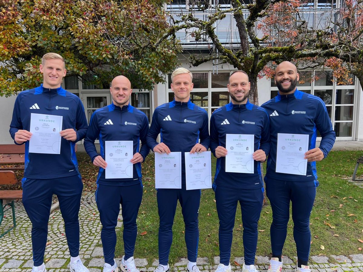 Vielen Dank an den Bayerischen Fußball Verband für den B-Lizenz Sonderkurs für Lizenzspieler. Ab jetzt stolzer Besitzer der B-Lizenz! <a href="/svw07/">SV Waldhof Mannheim 07</a>