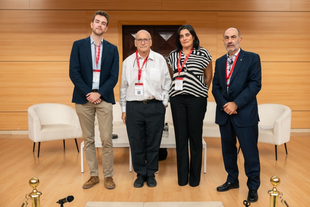 siemens_es's tweet photo. 👏 Desde la #digitalización hasta la automatización y resiliencia, nuestras soluciones hacen posible una #energía más inteligente y flexible.

Hace unos días tuvimos el placer de demostrarlo en el Congreso #FutuRed 2025 🔋 https://t.co/zONXbCYNcE

#SoySiemens https://t.co/qFMXYuPzgP