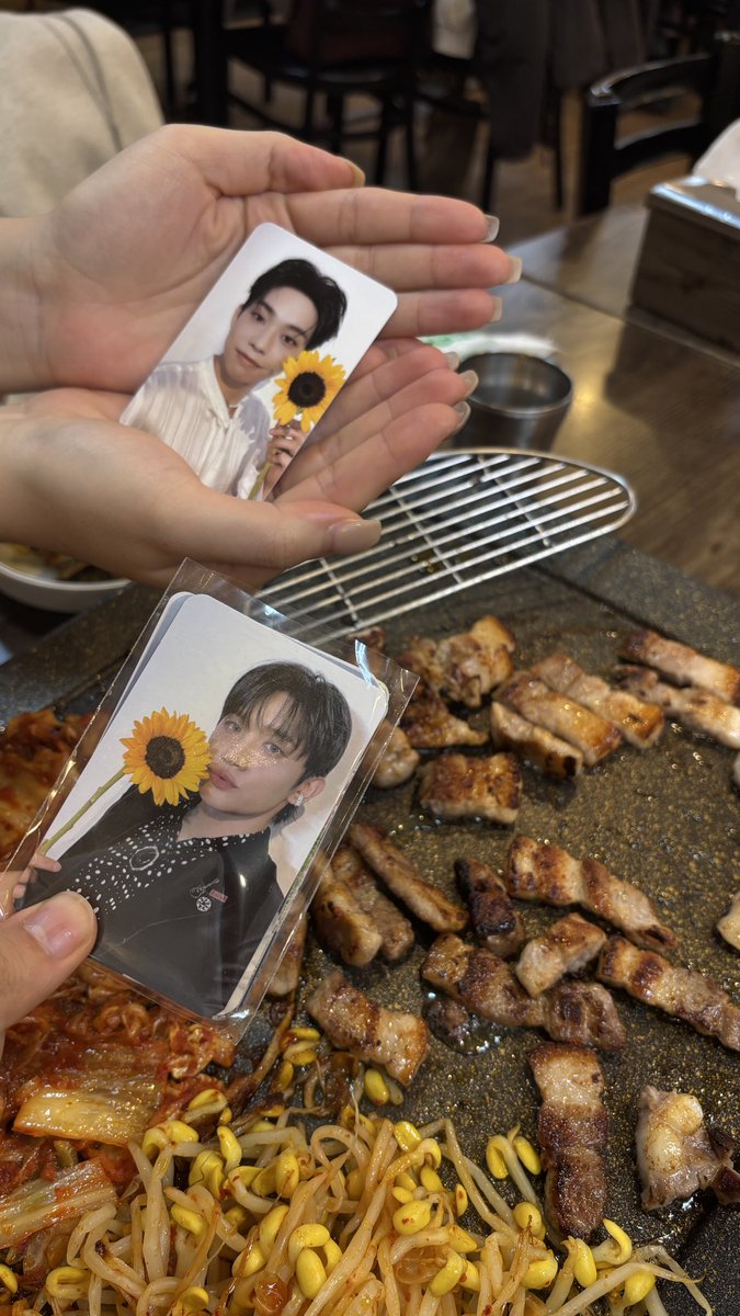 비니 tweet media
