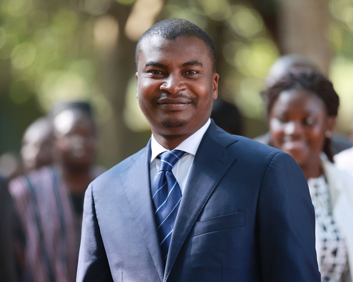 Nouvelle semaine, nouveau départ !
Avançons avec foi, rigueur et détermination.
Le succès sourit à ceux qui persévèrent, même quand c’est difficile.
#MotivationDuLundi #Leadership #Détermination