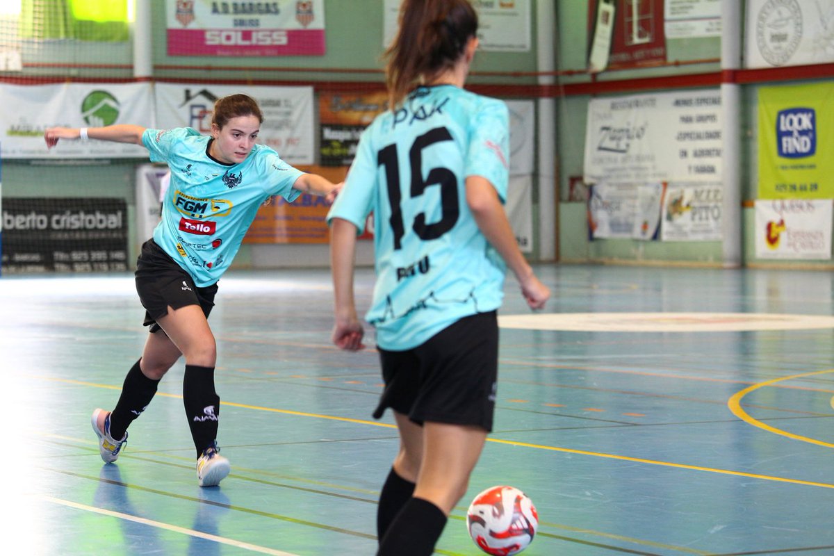 FS_Toledo's tweet photo. 💚 Nuestro equipo femenino venció al @AdbargasOficial con un contundente 0-9 que las sitúa en una gran cuarta posición. 

#QueremosVolver https://t.co/2Vzt5UPNZo