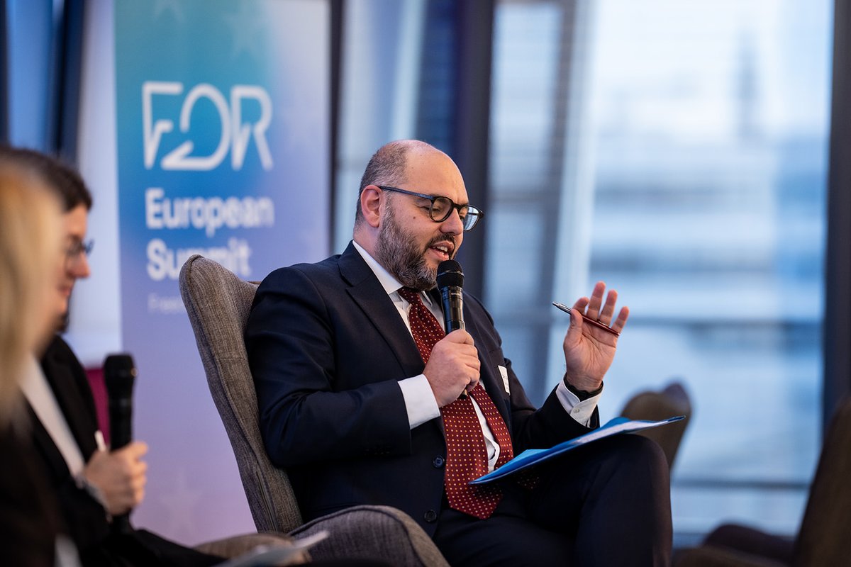 gvenneri's tweet image. Public outreach isn’t just about explaining decisions—it’s about listening. Honored to join the #FoR2025 Summit at @RWTH Aachen to discuss #EUEnlargement &amp;amp; bridging academia with policy Thanks to @karlspreis_ac  for the opportunity!
📸: Christian van’t Hoen #ScienceForPolicy #EU