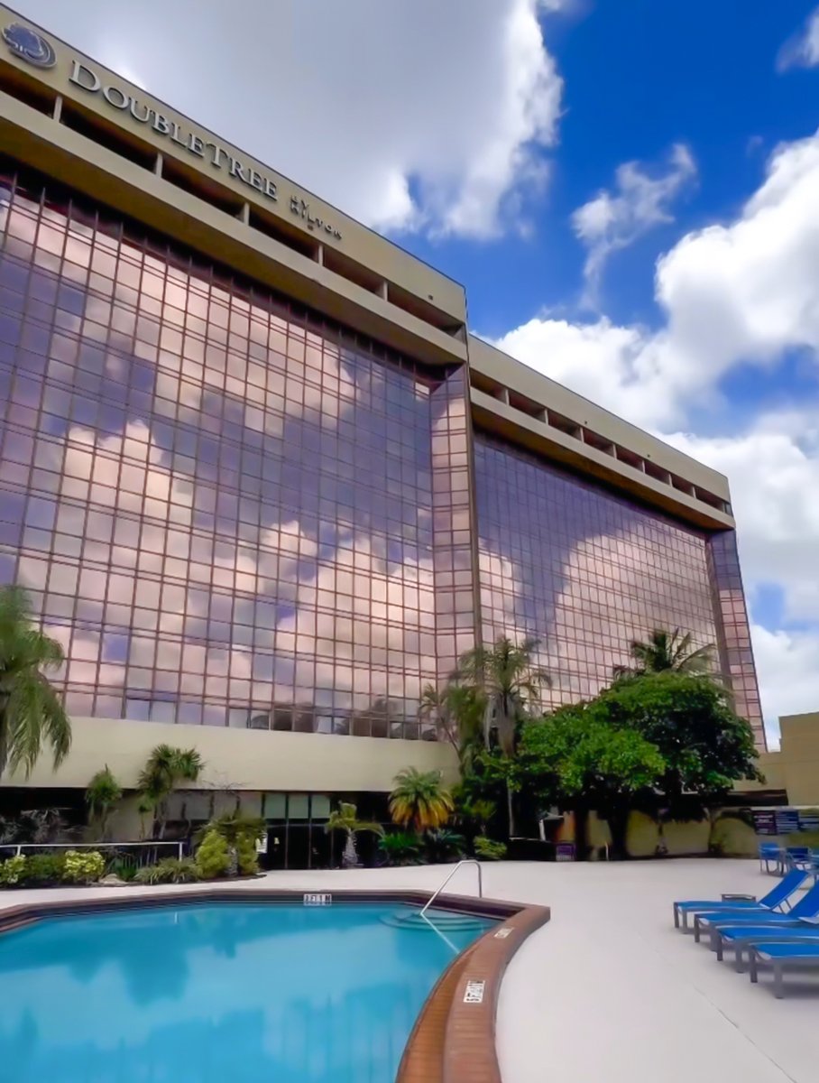 DoubleTreeMACC's tweet image. More sleep. Less transit. Quiet rooms next to MIA. #NearMIA