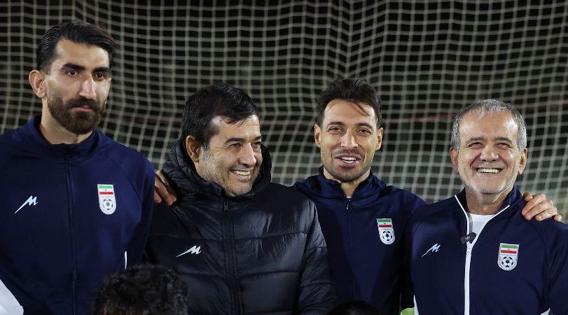 sirghermez's tweet image. جوریکه تراکتور برای اولین بار در تاریخ، لیگ برتر رو برد