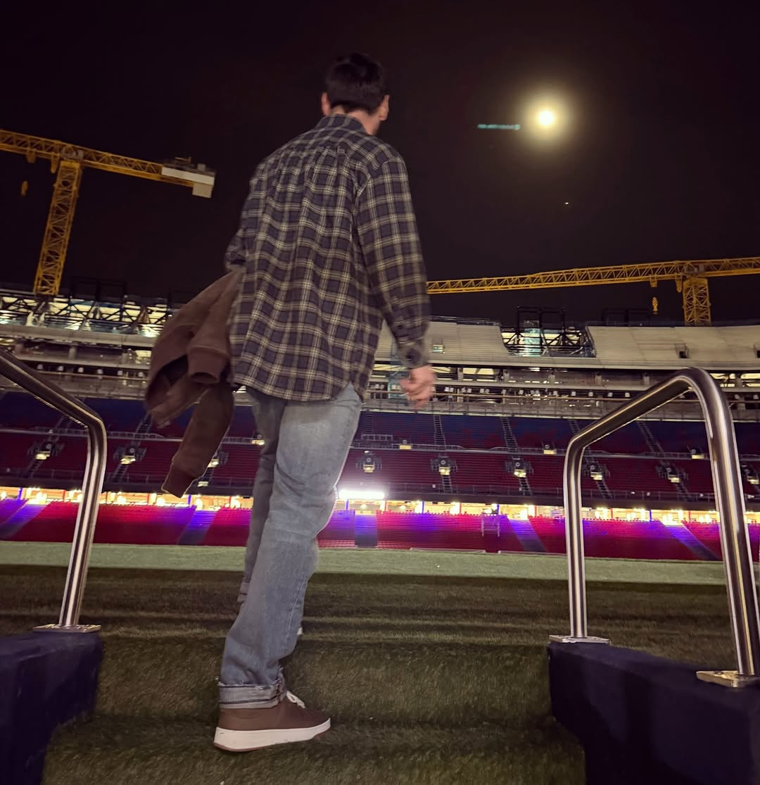 ActualiteBarca's tweet image. Le GOAT dans son jardin