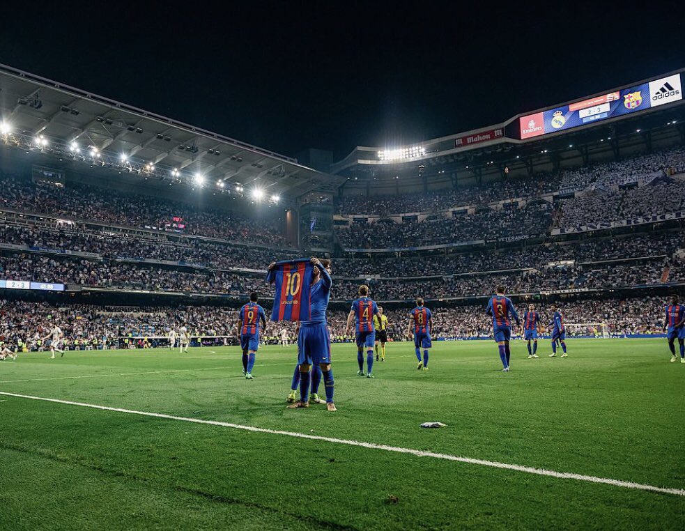 <a href="/forcabarca_ar/">FCB World</a> تذكرت ايام الوصال بقربكم 
 فهيج قلبي فل فراق لهيب 
 فوالله ماكان الفراق بخاطري 
 لكن تصريف الزمان عجيب