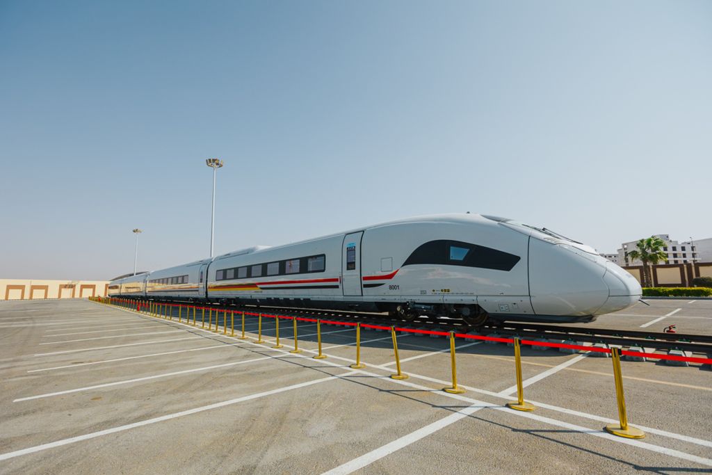 CWMiddleEast's tweet photo. #Siemens Mobility unveiled its Velaro high-speed train in Egypt at #TransMEA 2025!
Read more below II https://t.co/LKPs4R11c3 https://t.co/8ABFeUffKn