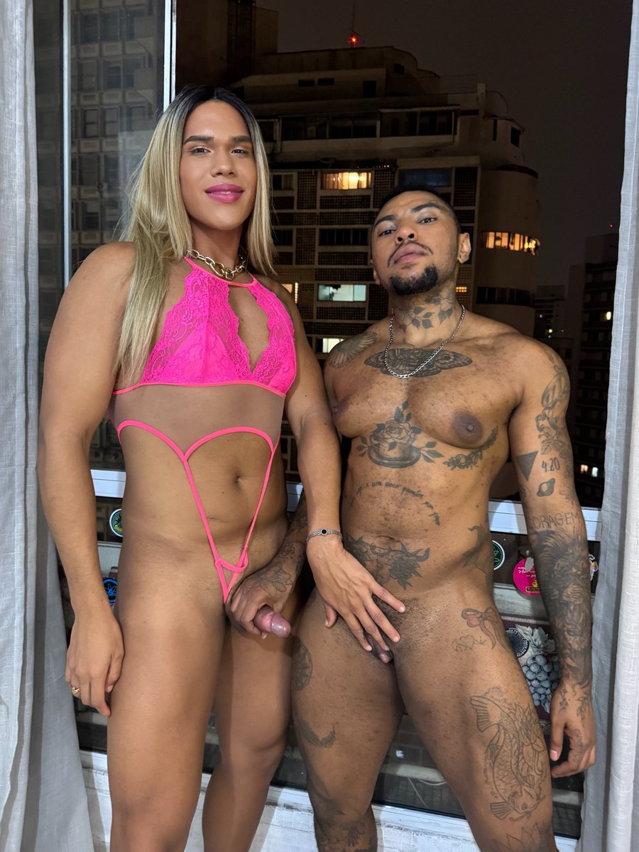 Com ela <a href="/novinhaandreia_/">Andreia 🏳️‍⚧️</a> depois de foder muito na janela