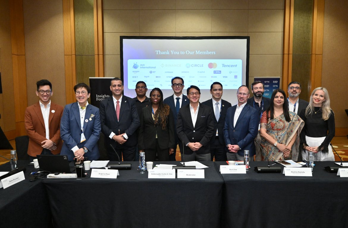 CurtisSChin's tweet photo. #Singapore 🇸🇬
Of #Payments, politics and power: Cross-border systems in a fragmented world. Much to discuss. Happening Now: at the #InsightsForum. #FintechFest week w/ @MilkenInstitute & speakers in from around the world incl. 🇩🇪🇭🇰🇮🇳🇯🇵🇯🇴🇱🇦🇹🇭🇦🇪🇬🇧🇺🇸
#IF2025 #GFTN @gftn_official https://t.co/WpYCAA8VVl
